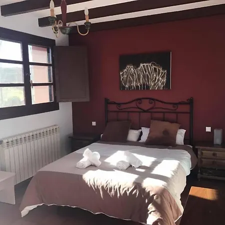 Hotel Rural Capricho de Goya-3